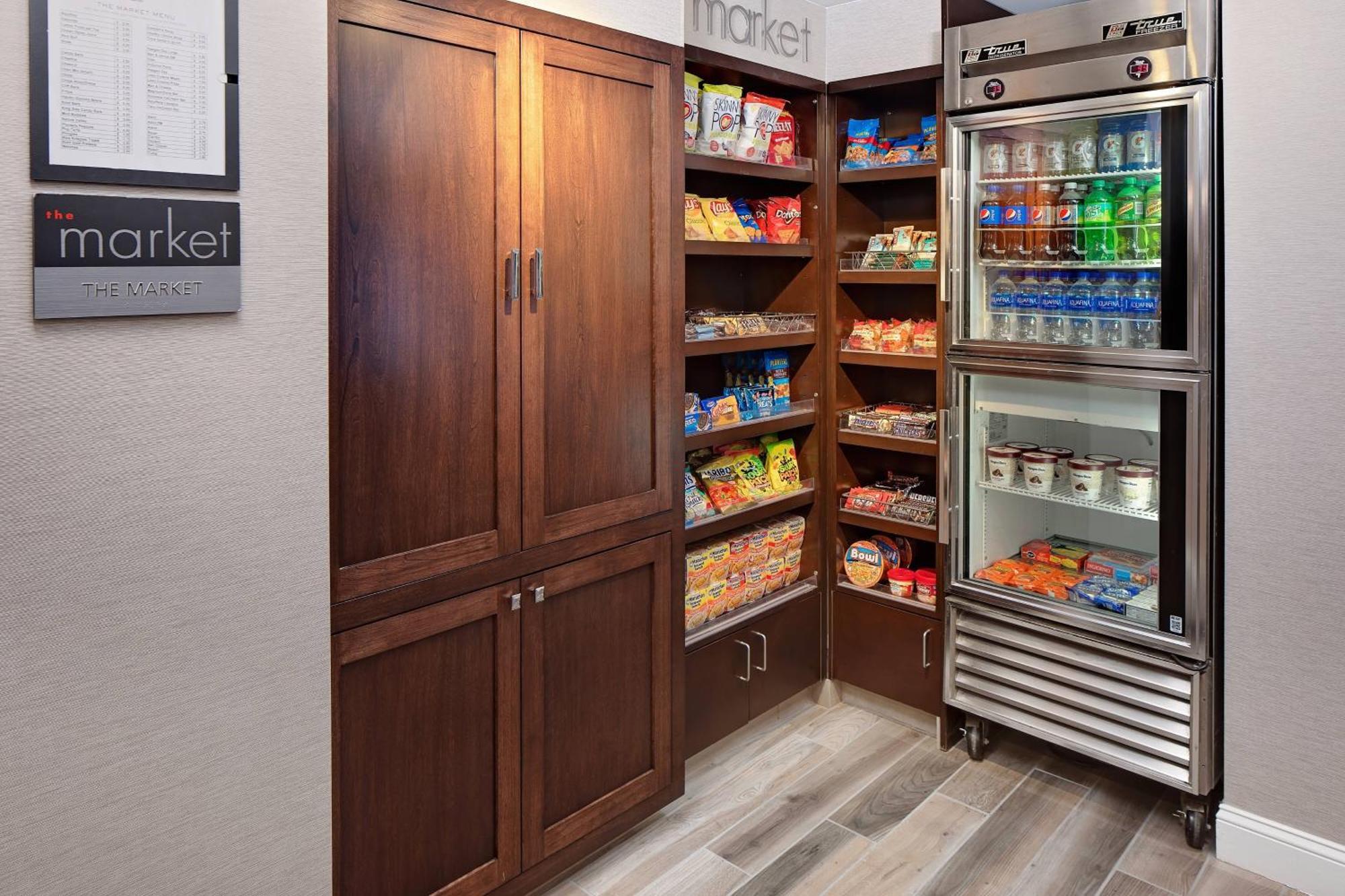 Residence Inn Boston Дедхэм Экстерьер фото