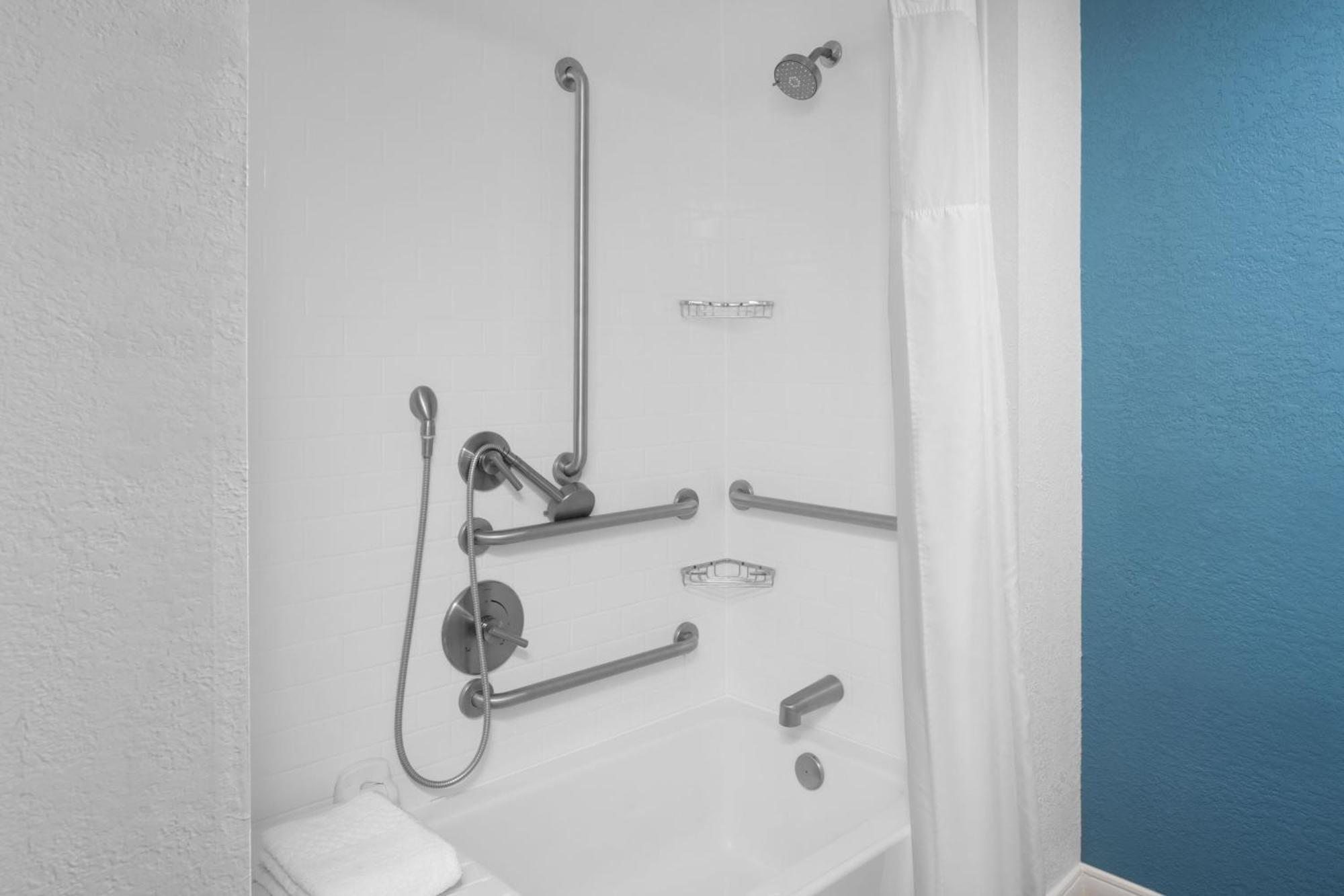 Residence Inn Boston Дедхэм Экстерьер фото