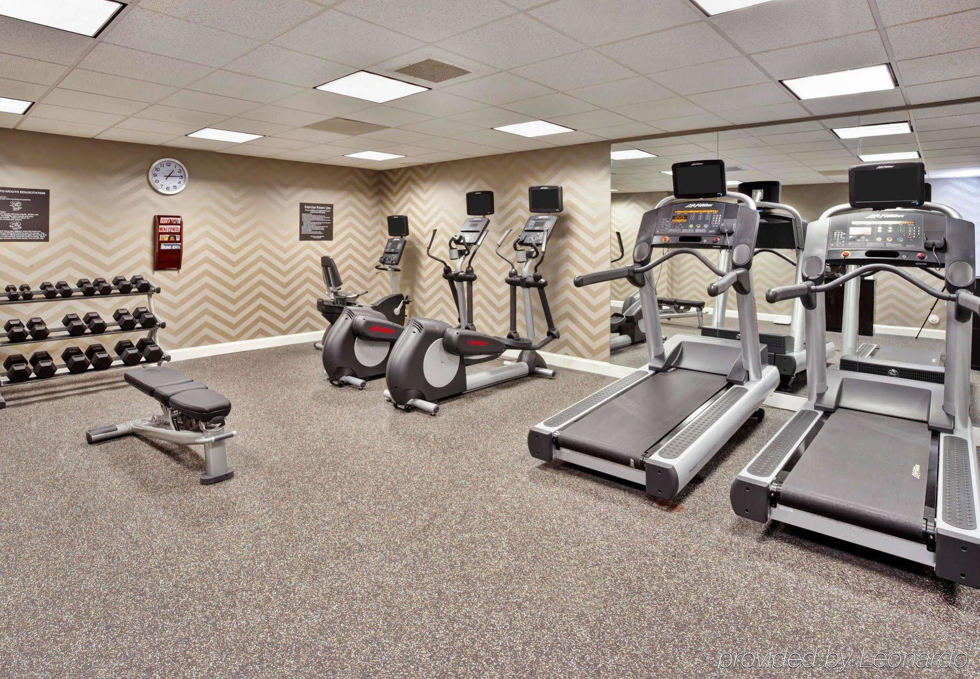 Residence Inn Boston Дедхэм Экстерьер фото