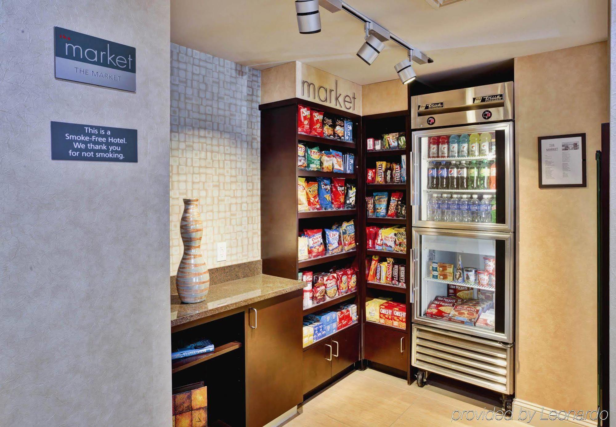 Residence Inn Boston Дедхэм Экстерьер фото